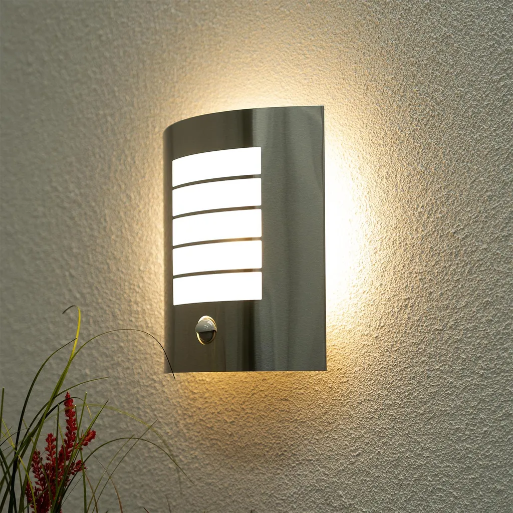 Applique de jardin avec détecteur automatique et douille E27 230V