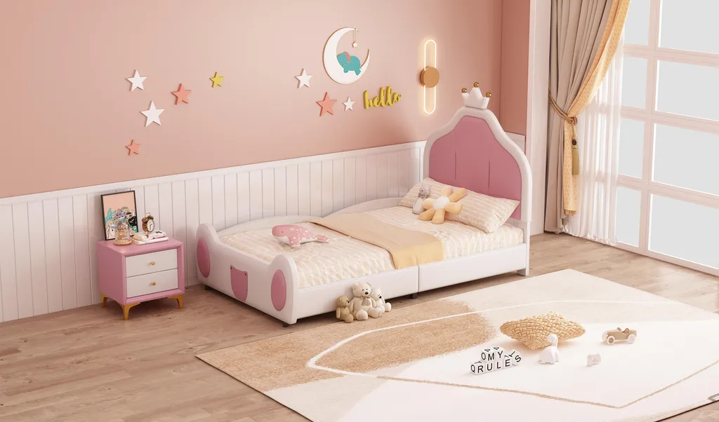 Lit simple bicolore style patchwork pour chambre d'enfant moderne