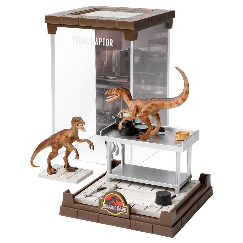 Jurský park : Créatures magiques - Velociraptor 18 cm Image du produit 