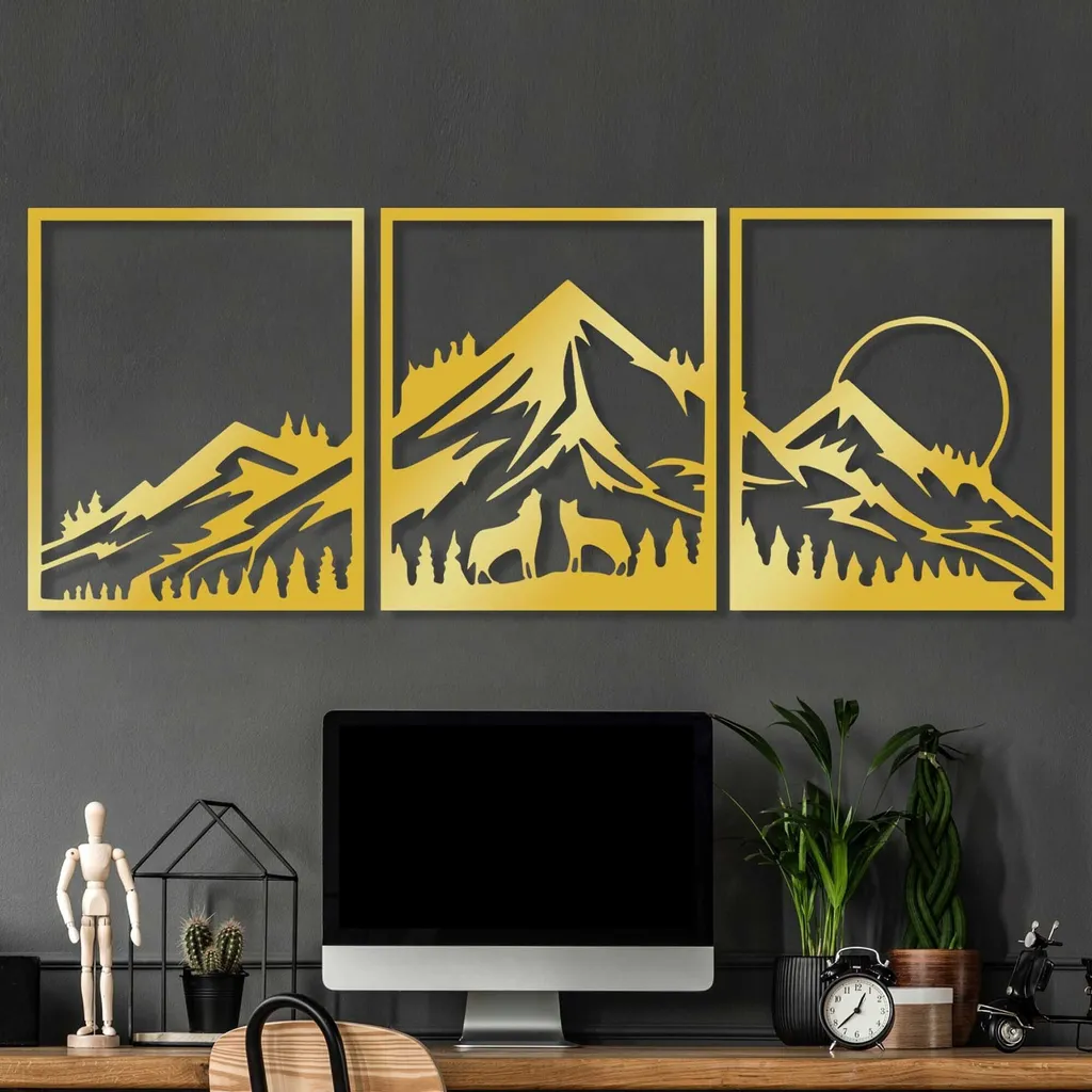 Habillez vos Murs Vides avec cette Déco Murale Montagne en Métal Or