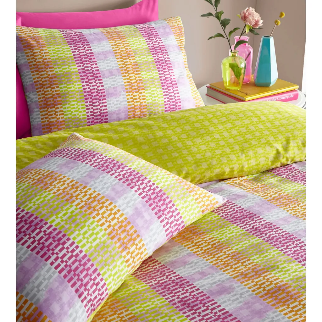 Parure de Lit Neola : Ravivez votre Chambre avec ce Modèle Lit Double