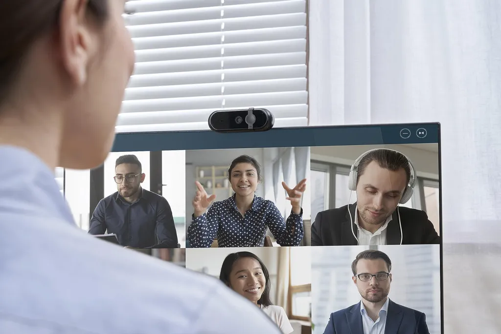 Protégez votre Vie Privée avec cette Webcam 4K Nilox à Micro Intégré - 3