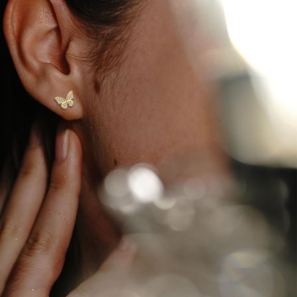 Butterfly Whisper – Zarte Schmetterlings-Ohrstecker aus 925 Silber – Silber