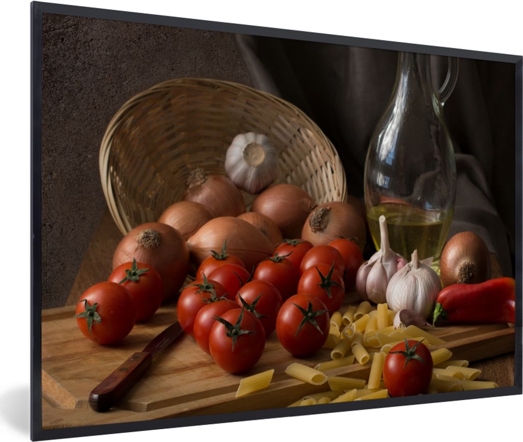 MuchoWow Gerahmtes Poster Schneidebrett - Gemüse - Stillleben - Pasta - Aus - Tomate - Schneidebrett 90x60 cm - Poster mit Schwarzem Bilderrahme...