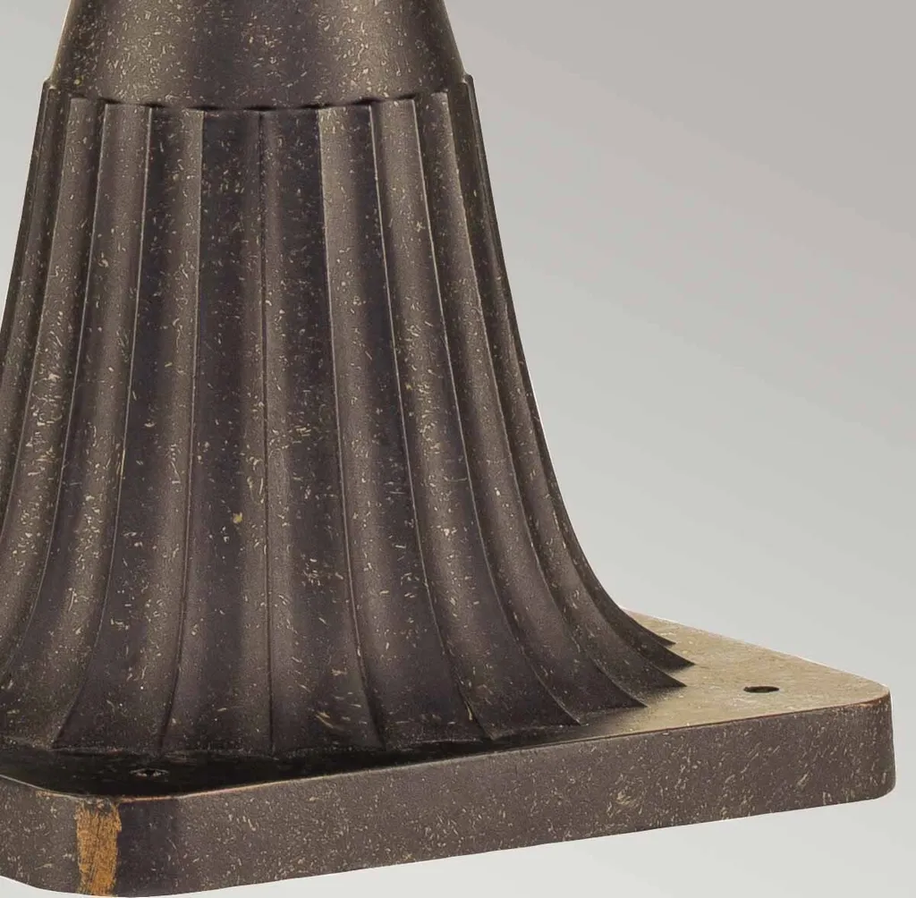Luminaire extérieur robuste anti-corrosion Cleveland Elstead E27