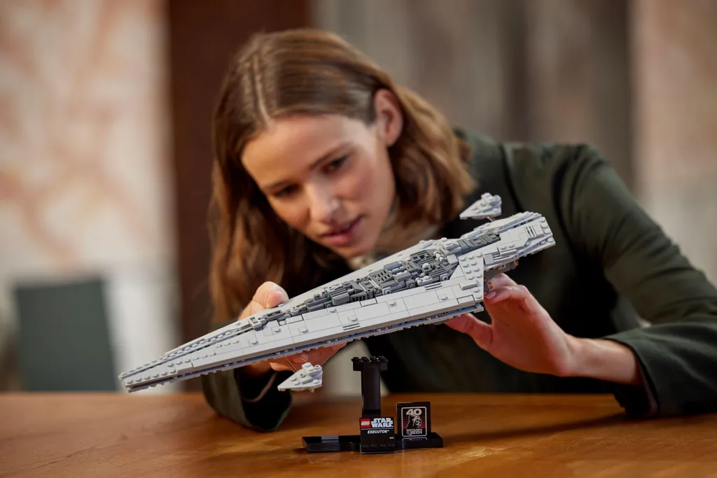 LEGO 75356 Star Wars Superdestroyer Stellaire Executor Kit de Collection