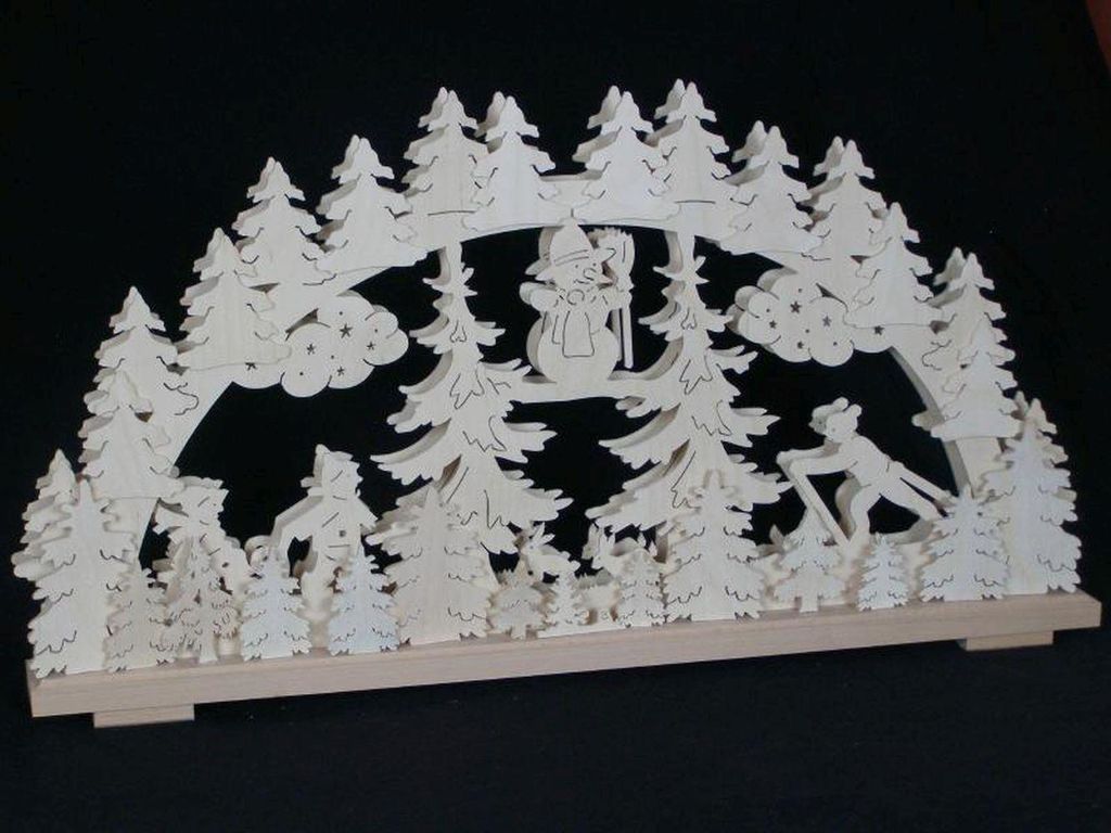 Schwibbogen mit Schneeschuhfahrer und Beleuchtung BxHxT 70x37x7cm NEU