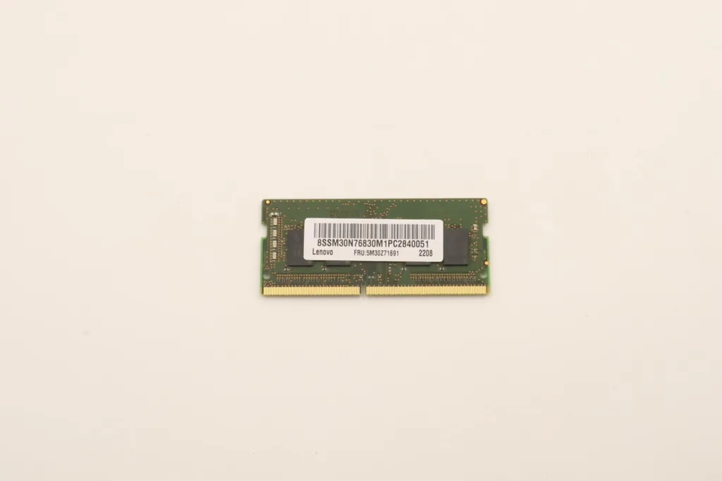 Mémoire Vive 16Go DDR4 3200 Micron 5M30Z71691 Lenovo Haute Performance