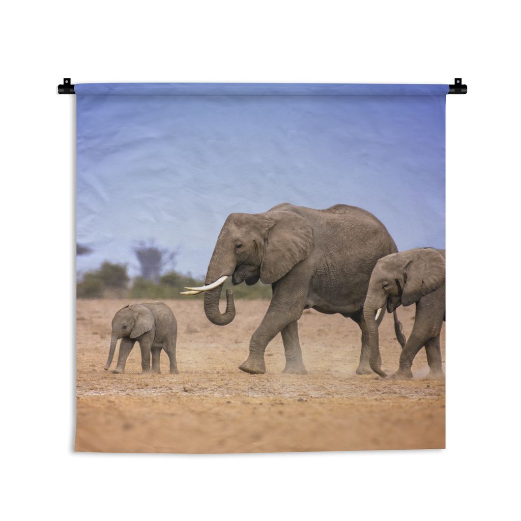 MuchoWow Wandteppich Wandbehang Elefantenfamilie mit ihrem Baby in Kenia 90x90 cm Tapisserie Dekoration Wandtuch - Wandaufhänger