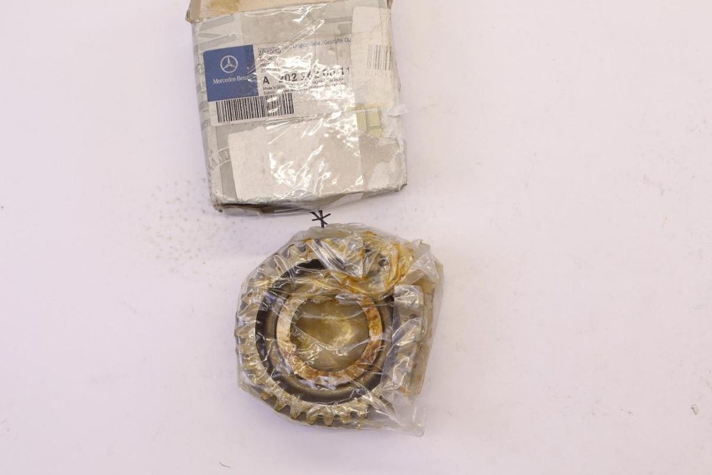 Original MERCEDES-BENZ W202 W210 C208 R170 Getriebe Zahnrad 1-Gang A2022620011