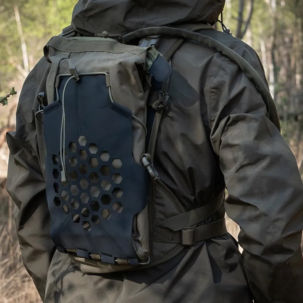 Sac à dos d'hydratation pour marche commando et trekking 2L Vert Olive - 9