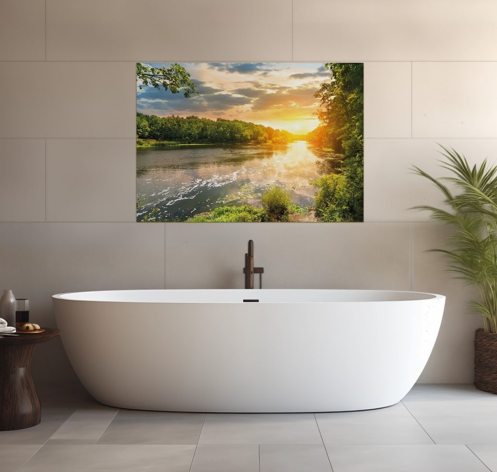 Wallario wasserfestes Poster selbstklebend 70 x 100 cm, Sonnenuntergang am Fluss in grüner Umgebung, Badezimmerposter Spritzschutz mit Hochglanzob...