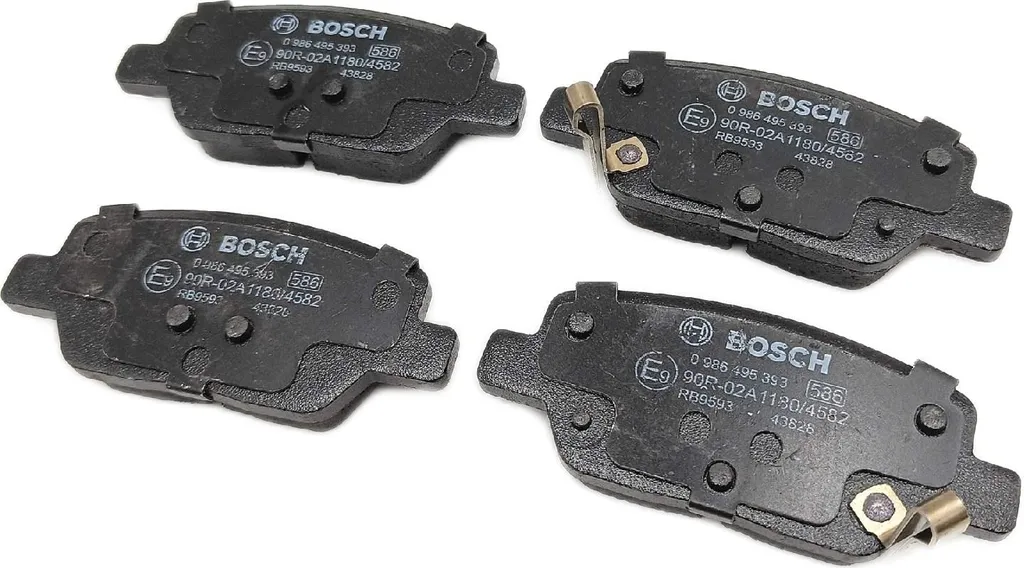 Plaquettes Bosch 0986495393 : Stoppez les Bruits de Freinage sur Fiat