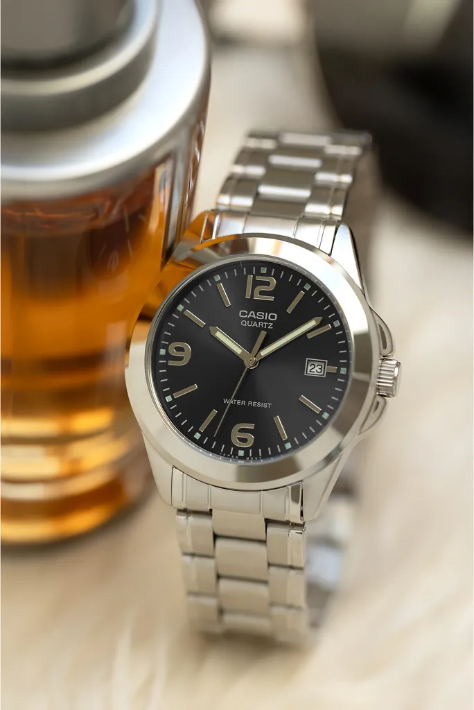 Casio MTP-1215A-1A2DF: Il Regalo Perfetto per un Uomo di Classe - 7
