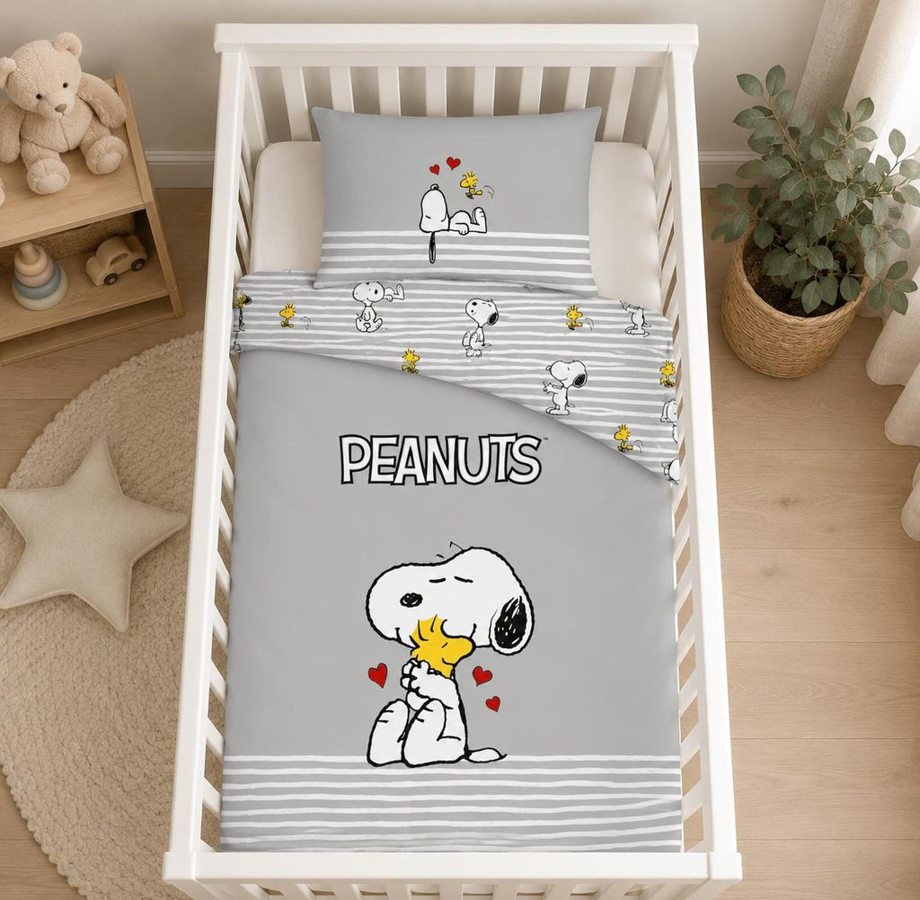 Peanuts Kinder Bettwäsche Snoopy 40x60 + 100x135 cm, 100% Produktbild  KI-generiertes Bild