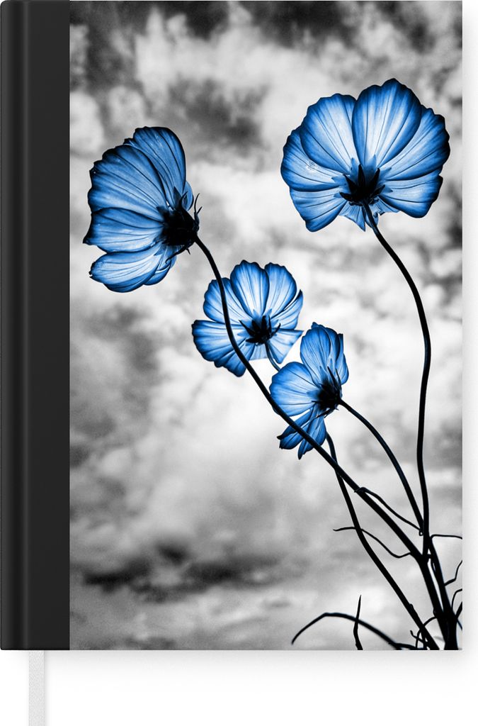 MuchoWow Notizbuch Tagebuch Haushaltsbuch Notebook A5 Blumen - Blau - Schwarz - Weiß - Notizblock - Notizheft - Notebook - Schreibblock - Papier