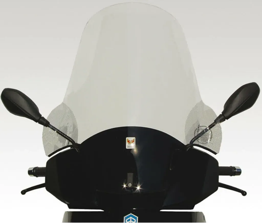 Pare-brise ISOTTA 640x620 mm : stop aux turbulences sur votre PIAGGIO