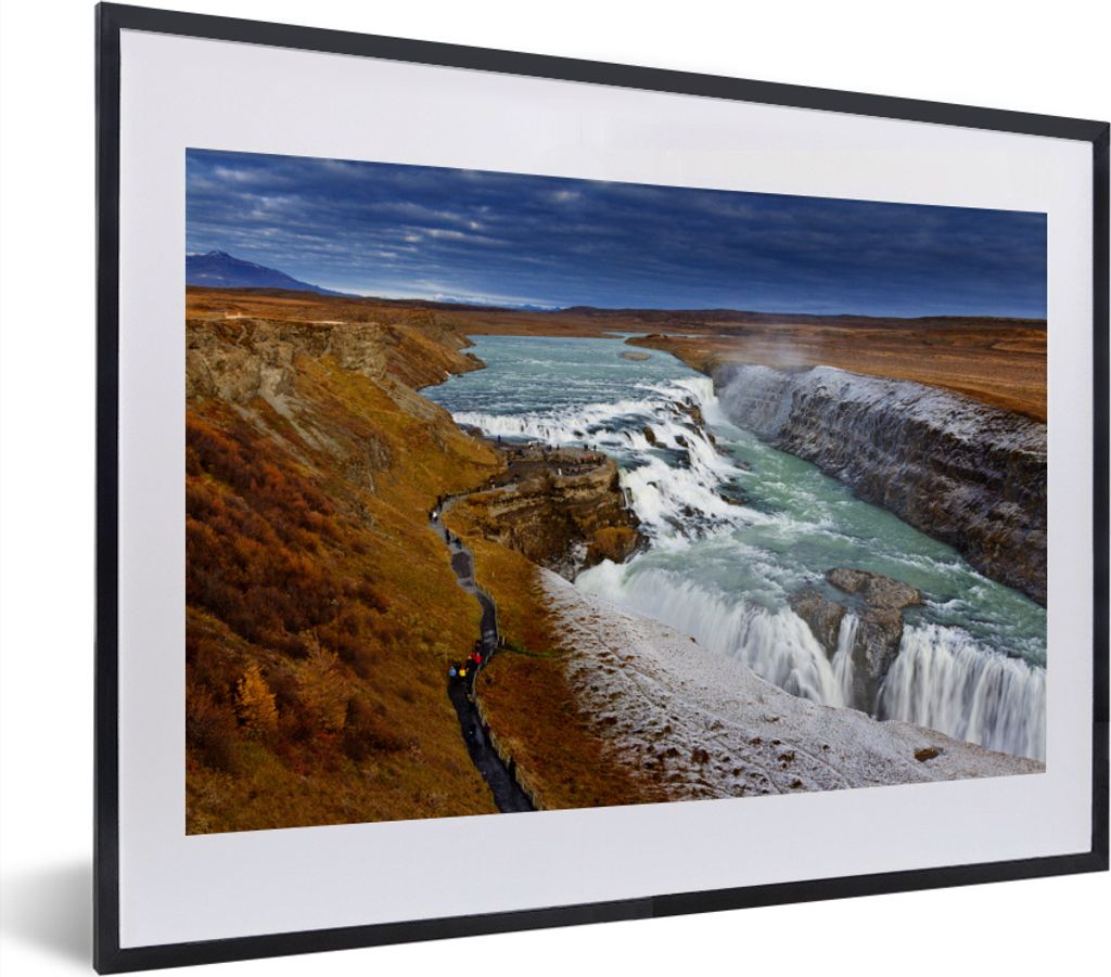 MuchoWow MuchoWow Gerahmtes Poster Dunkler Himmel am Gullfoss-Wasserfall in Island 40x30 cm - Poster mit zchwarzem Bilderrahmen - Bilderrahmen ...