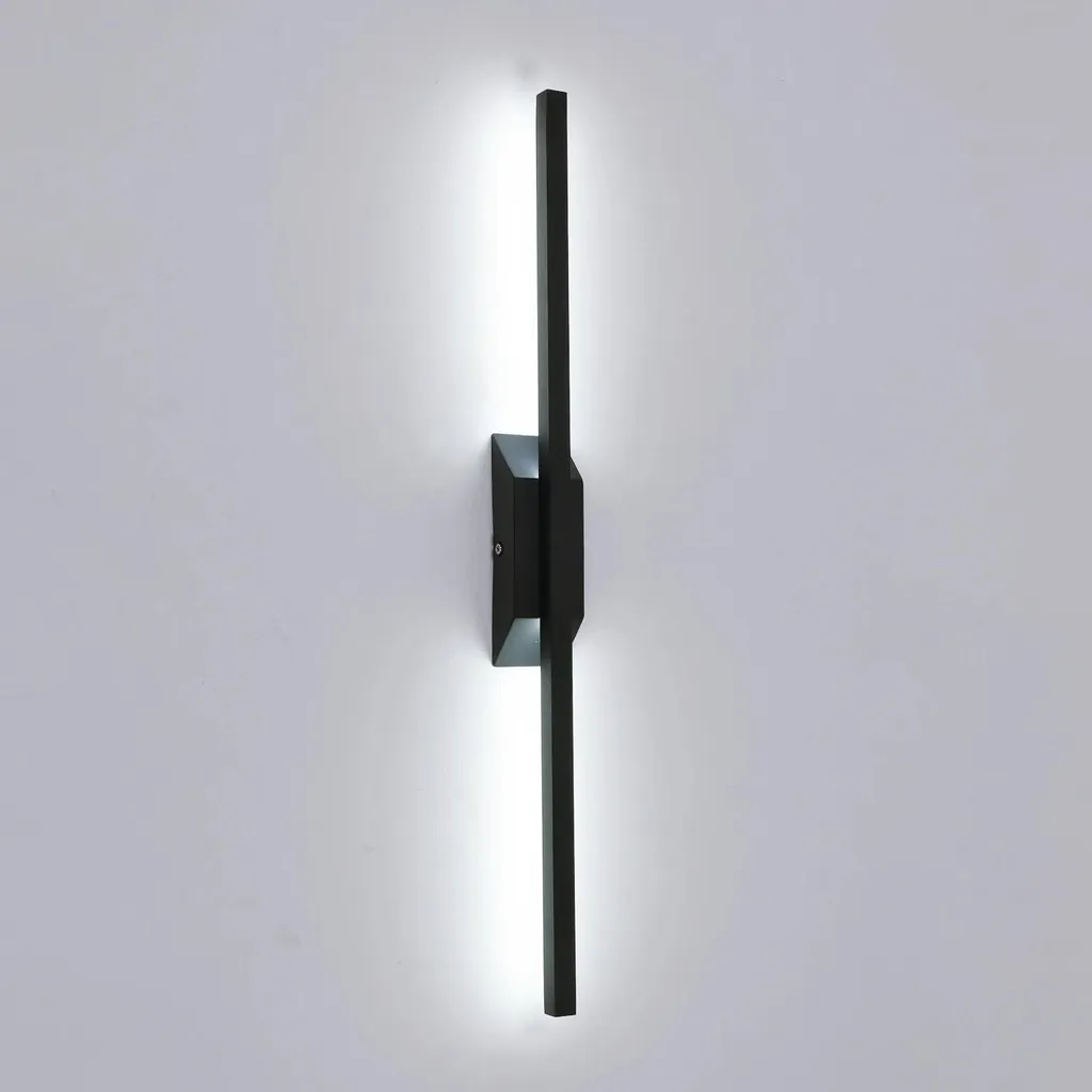 Applique Murale LED 10W Blanc Froid 6500K en Aluminium Noir - Modèle L-202