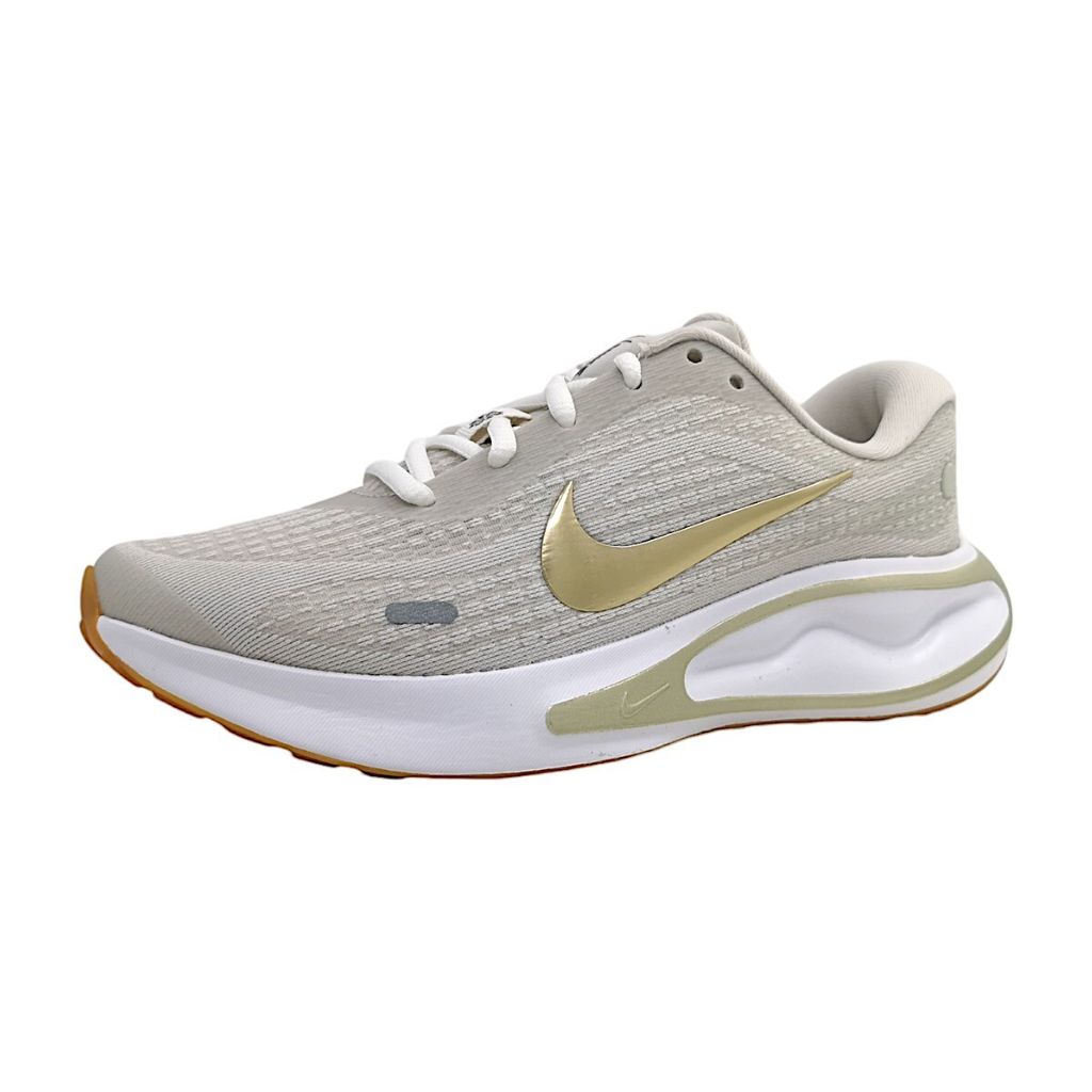 Nike Journey Run Damen Laufschuh in Beige, Größe 10.5