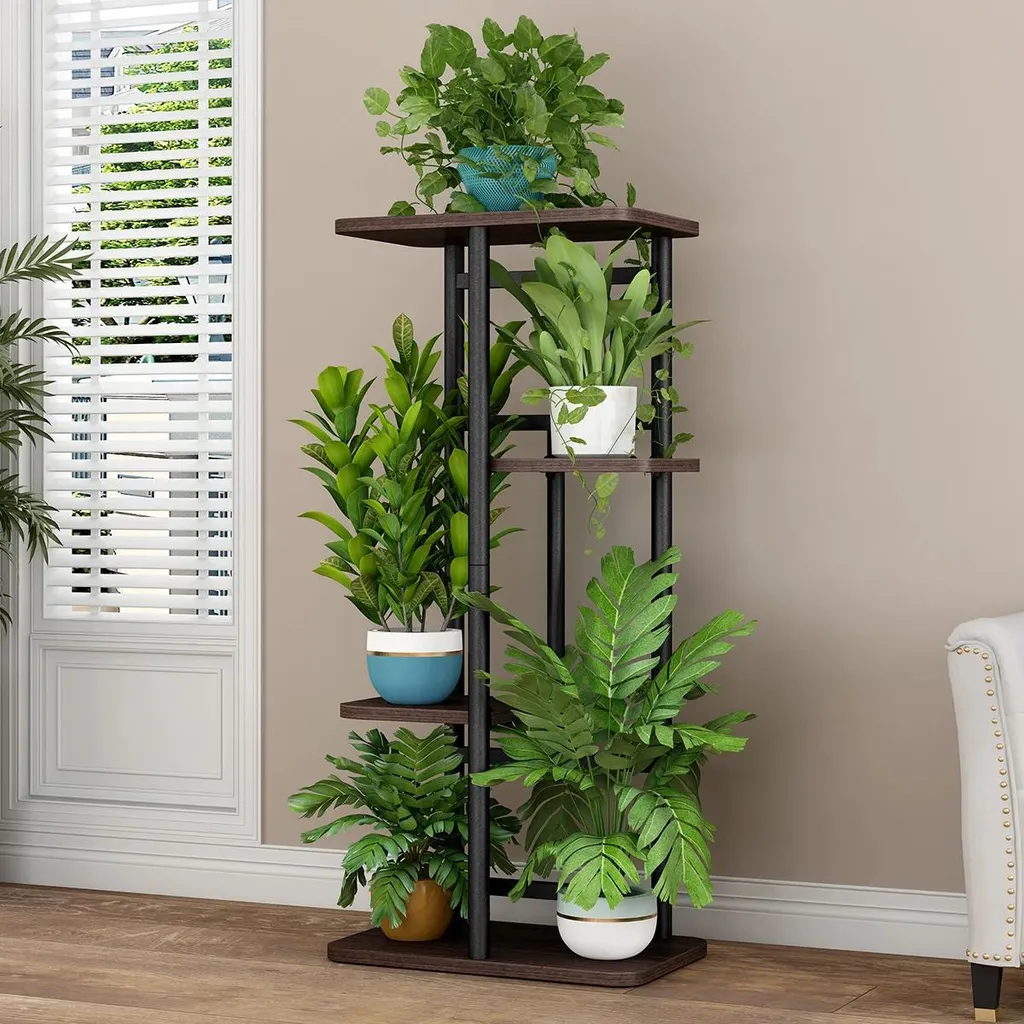 Aménagement coin jardin intérieur - Étagère fleurs 4 niveaux noire