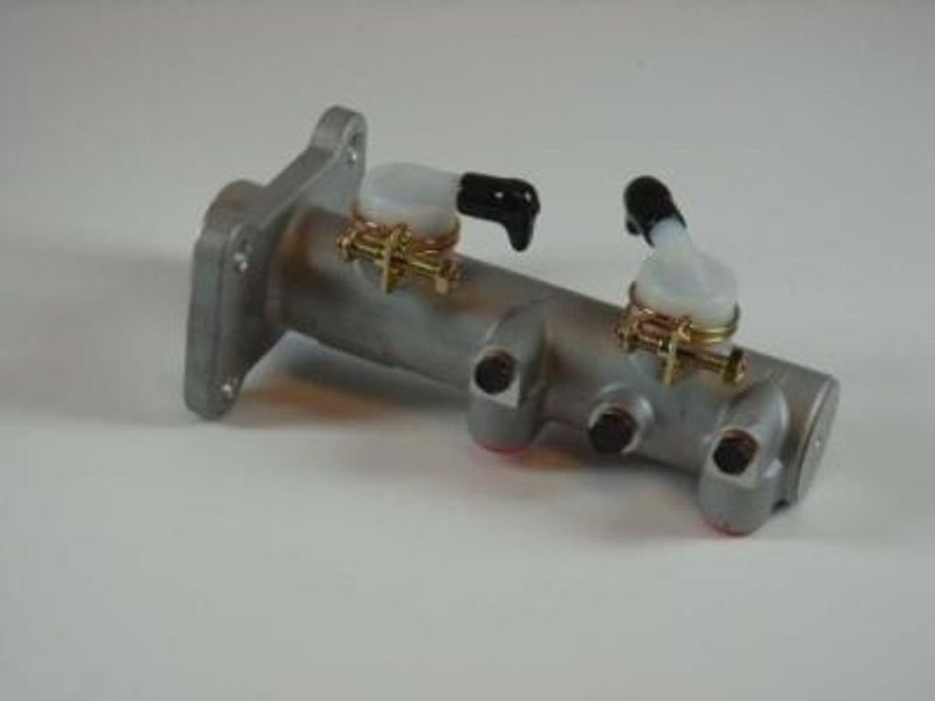 AISIN MM-058 Bremszylinder Hauptbremszylinder für MITSUBISHI Canter (FE3, FE4) V Canter (FE5, FE6) VI