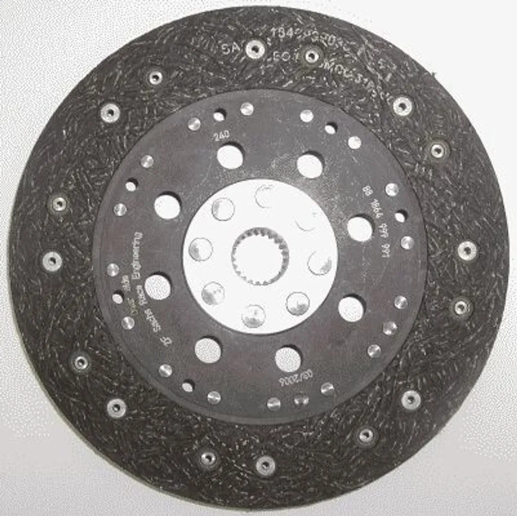 Disque d'embrayage renforcé 240 mm VOLVO V70 III série SACHS Performance