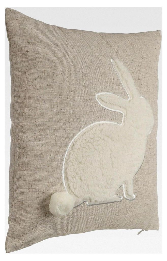 Osterkissen Chevery, Dekokissen für Frühling und Ostern, Kissenbezug mit Inlett aus Polyester und Leinen, Osterdeko in Beige und Creme, 45x45 cm