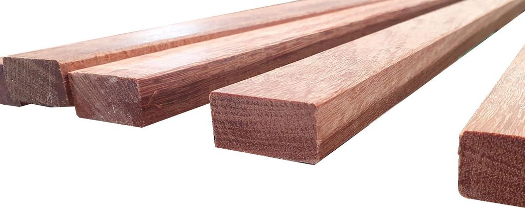 Cumaru Leisten KD, 20x40 mm, Länge 2,44m, 4-s. glatt geh., Produktbild 