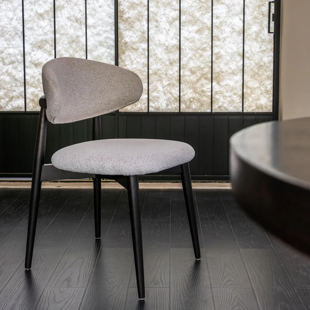 Chaises de cuisine rembourrées avec dossier ergonomique en bois noir x2