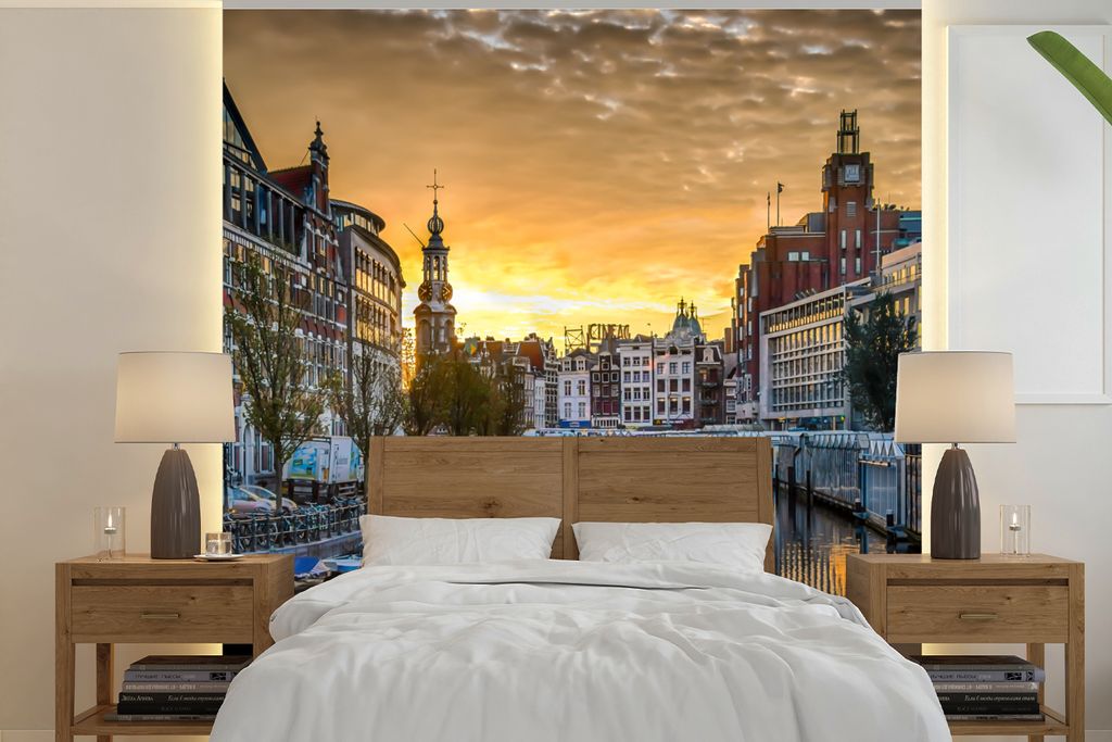 MuchoWow Fototapete für Wohnzimmer oder Schlafzimmer Wandtapete Vinyl Motivtapete Sonnenuntergang über den Munttoren in Amsterdam - 240x240 cm ...