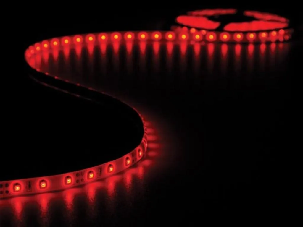 Striscia LED Rossa 5m 12V 300 LED Flessibile - Bobina Professionale Tagliabile
