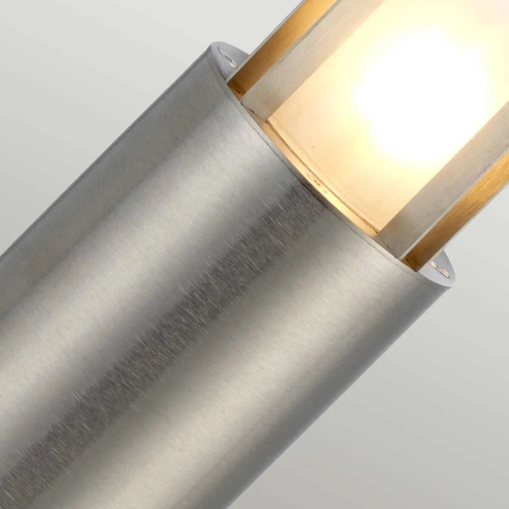 Borne extérieure inox E27 Paignton : Solution contre l'obscurité