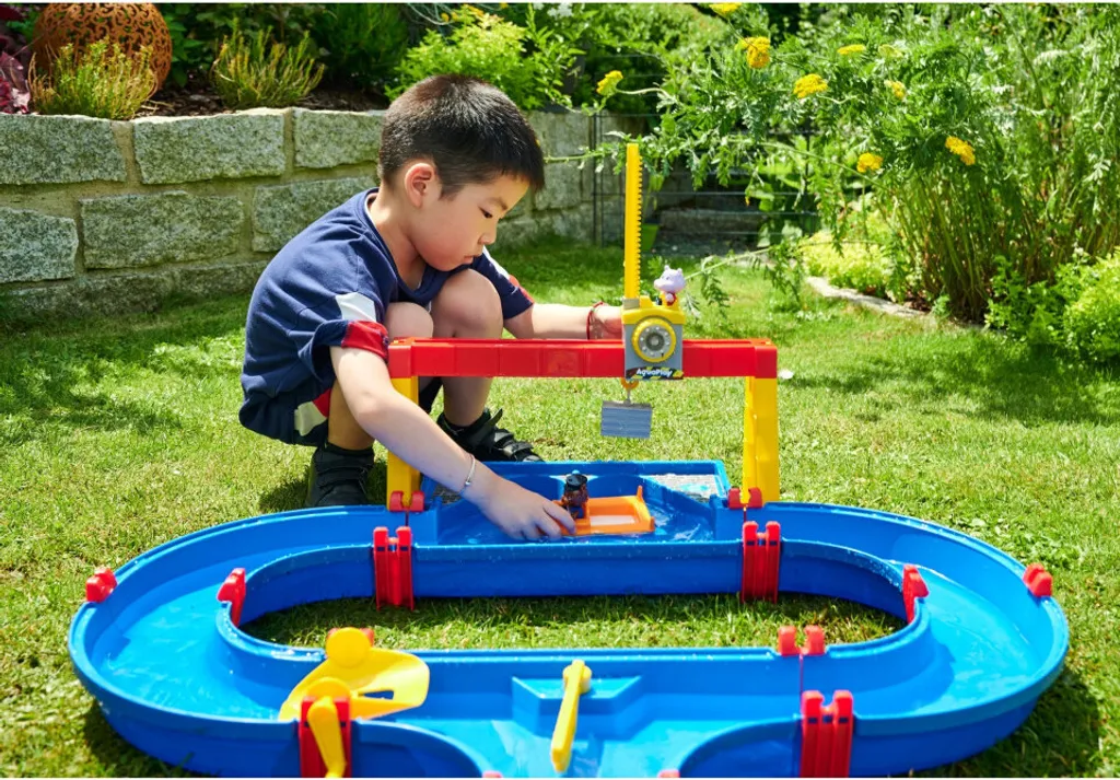 AquaPlay ContainerPort Set de Jeu avec Grue Pivotante et Écluse Mobile - 16
