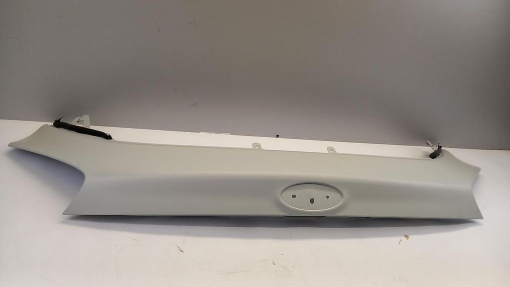 Original FORD Kuga CBV 08-12 Heckklappen Verkleidung grundiert unten 1712279