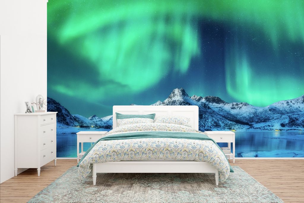 MuchoWow Fototapete für Wohnzimmer oder Schlafzimmer Wandtapete Vinyl Motivtapete Nordlichter - Berg - Schnee - 435x260 cm - Kinderzimmer