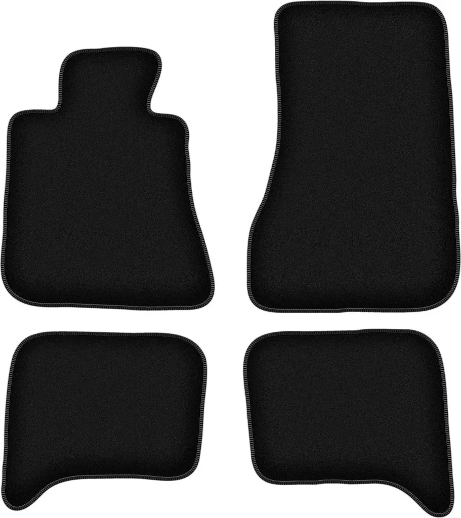 Set Tappetini BMW 5 Serie E28 Velluto Nero con Bottoni Fissaggio
