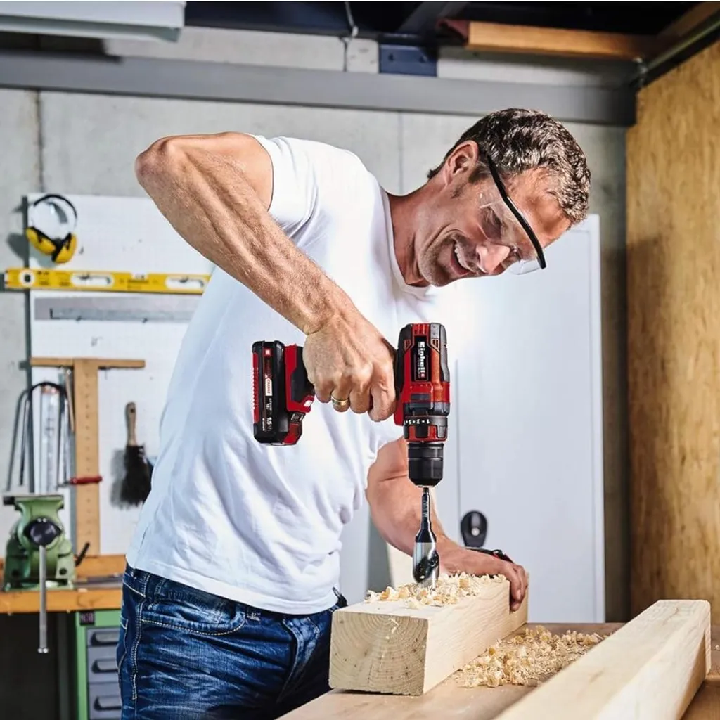 Perceuse-visseuse Einhell TC-CD 18/35 Li pour monter vos meubles LED - 2