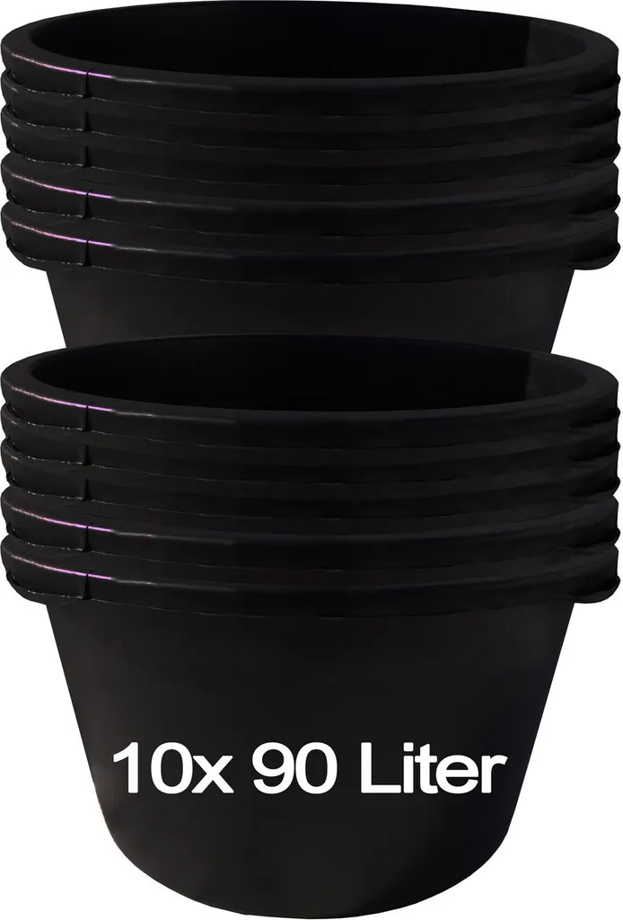Préparation de plâtre et béton avec ce lot de 10 seaux de chantier 90L