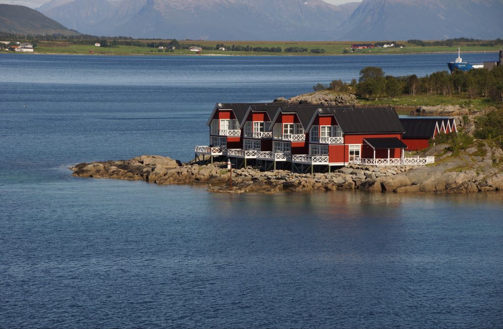 hansepuzzle 71665 - Lofoten Puzzle, 500 Teile, Reisen, 46,0 x 30,0cm mit hochwertiger Aufbewahrung, Kartonbox und wiederverschließbarem Beutel