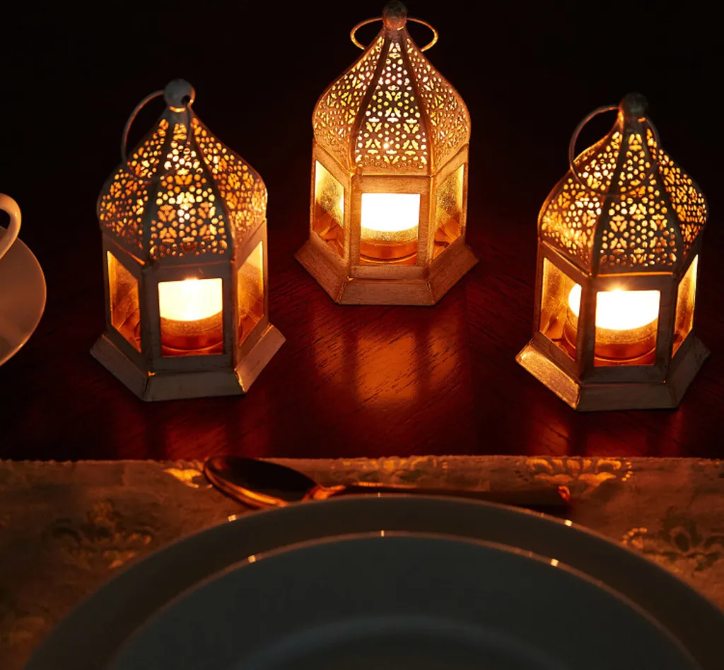 Oriental Suraya Lantern Set of 3 in Shabby Chic White Gold Metal Moroccan Lantern Standing & Hanging with Handle for Ramadan Decoration Gift IRL5010