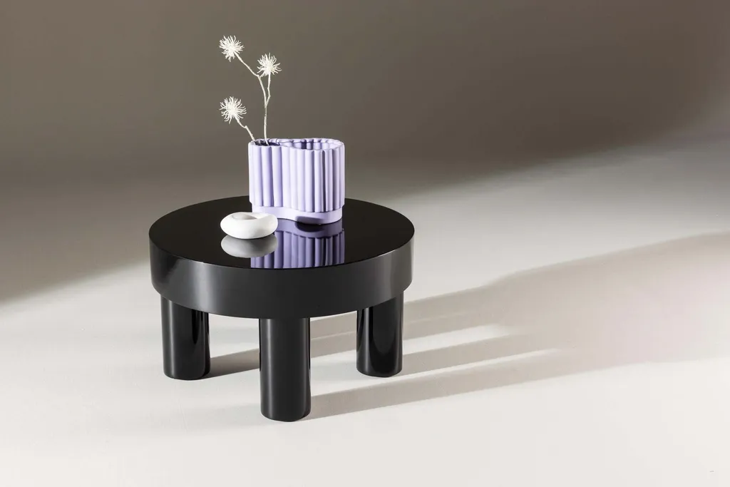 Table basse Varberg Noire 60cm - Finition mate et structure robuste