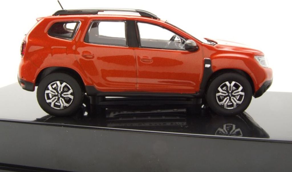IXO Models CLC516 Dacia Duster II orange metallic 2023 Produktbild 5