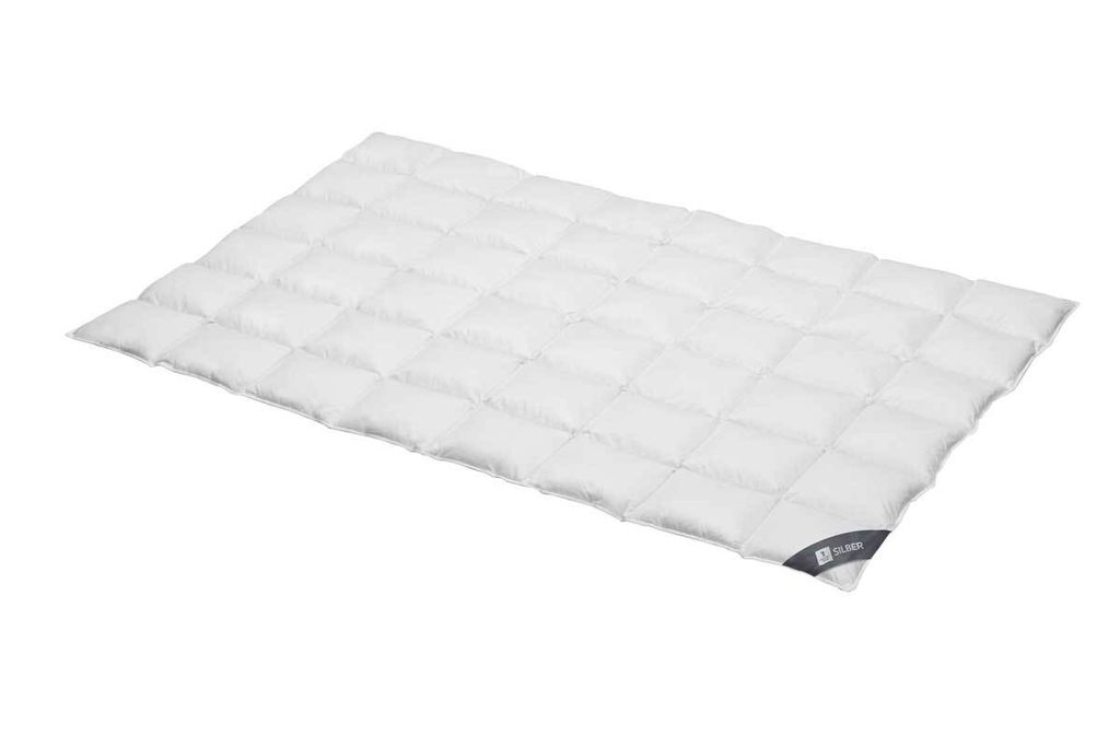 Daunendecke 155x220 cm 100 % Daunen Medium Bettdecke Steppdecke Daunen SPESSARTTRAUM SILBER