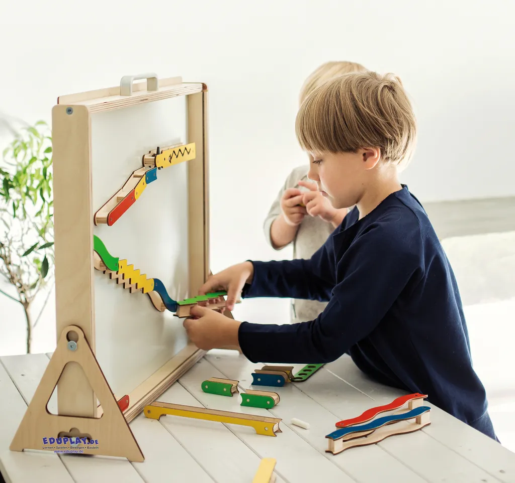 Circuit de train magnétique enfant avec mallette de rangement Maglab - 3