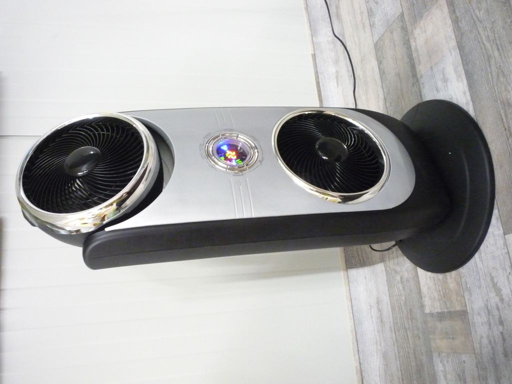 Standventilator mit Fernbedienung und 2 getrennt schaltbare Ventilatoren