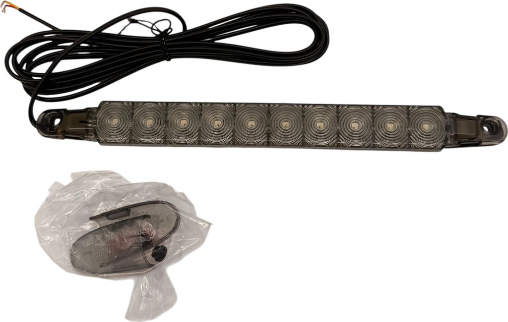 Hella 2DA 343 106-221 Zusatzbremsleuchte LED 12V, Anbau/geklebt, Lichtscheibenfarbe: rauchgrau, LED-Lichtfarbe: rot, Kabel: 3000mm, Stecker: offene...