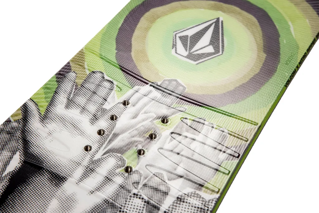 Planche de Snowboard Enfant Nitro Ripper X Volcom Polyvalente