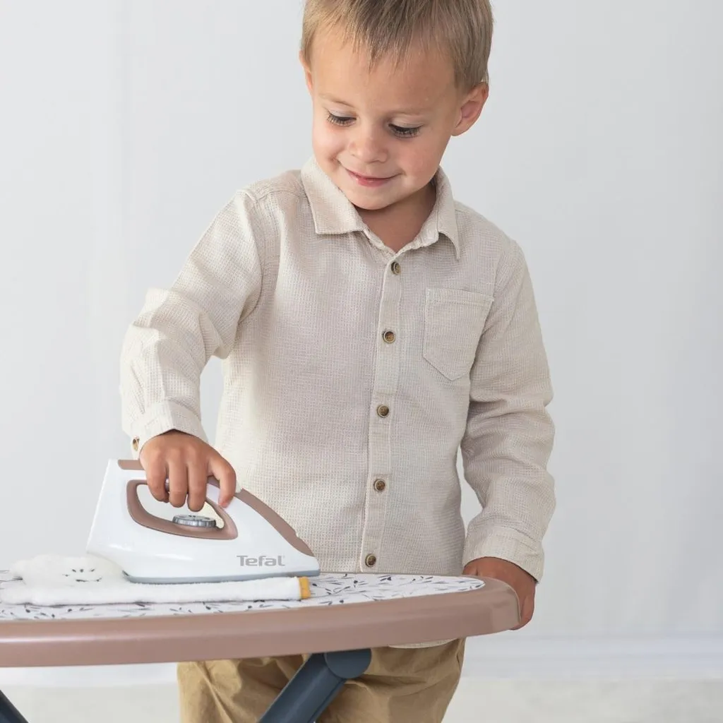 Table à repasser enfant Smoby MiniTefal pliable avec sa centrale à vapeur - 7