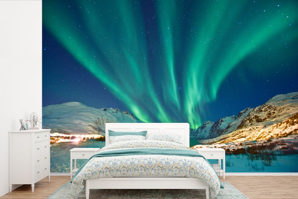 MuchoWow Fototapete für Wohnzimmer oder Schlafzimmer Wandtapete Vinyl Motivtapete Nordlichter - Norwegen - Winter - 450x300 cm - Gemusterte